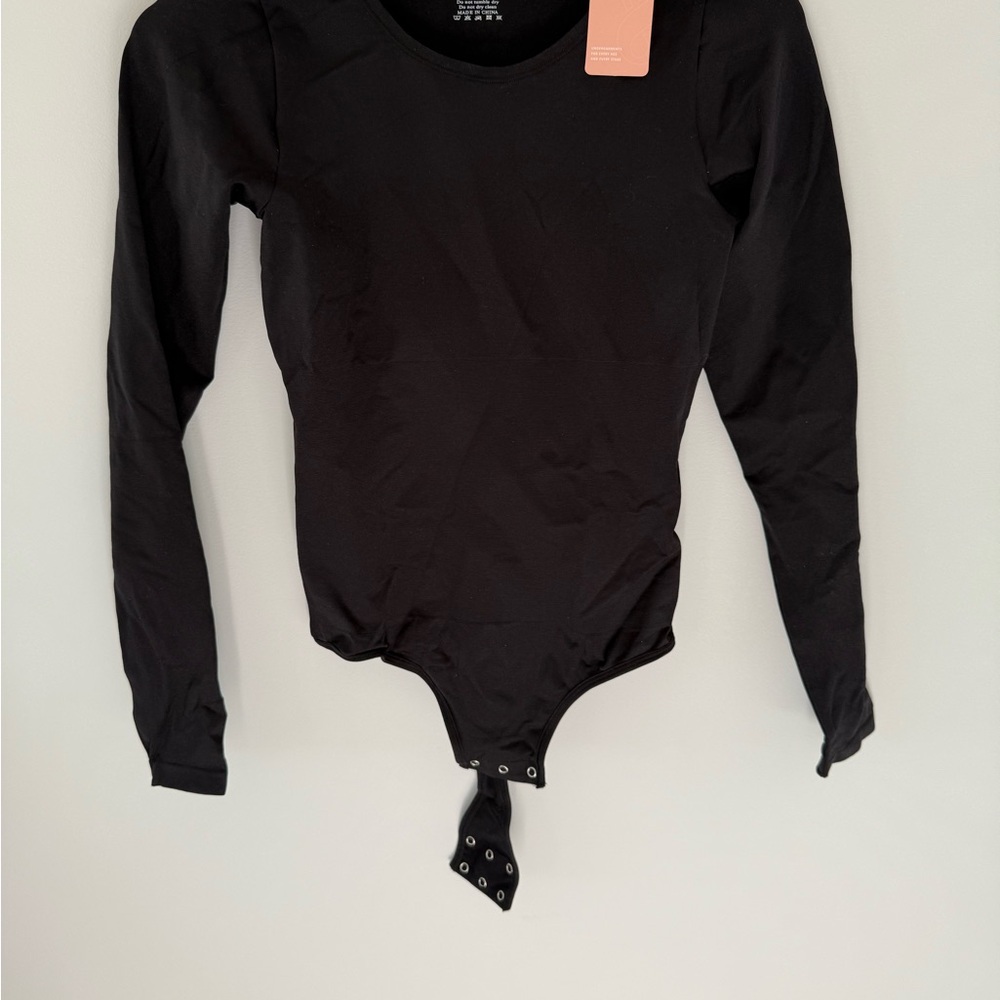 Elegant Black Long Sleeve Top